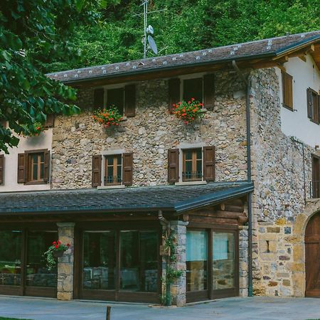 Vila Agriturismo Ferdy Lenna Exteriér fotografie